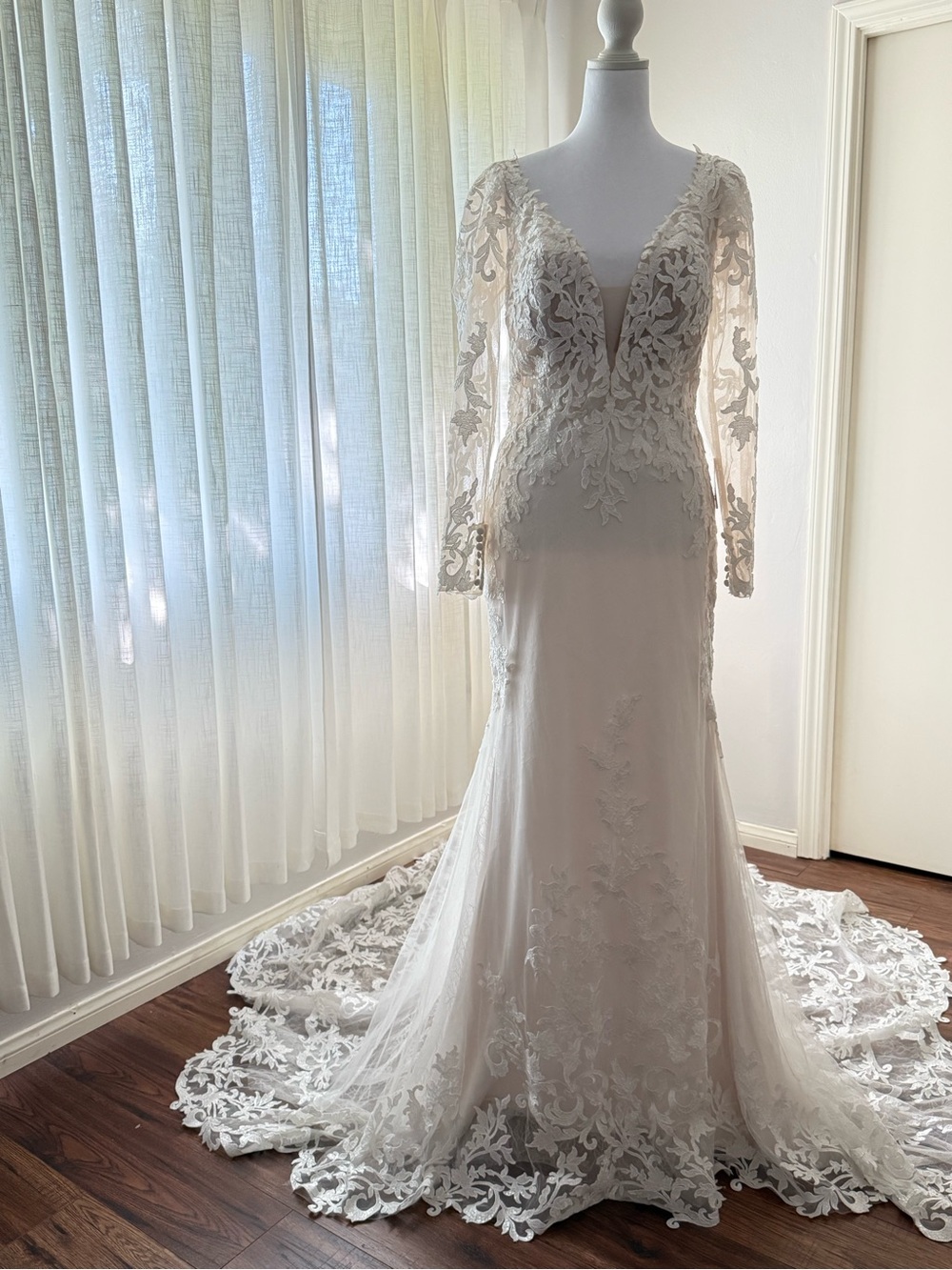 Morilee Doreah Long Sleeve Wedding Dress Style 74039 Size 10 Sample